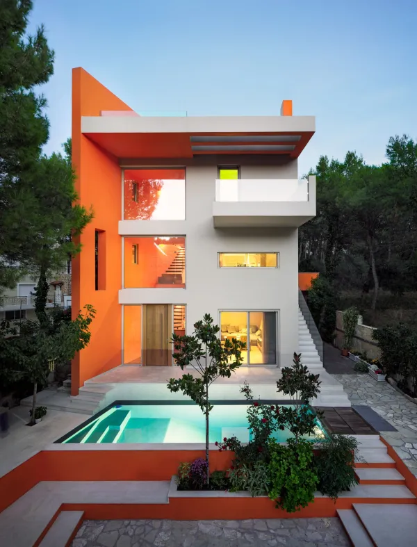 Chorégraphie de la lumière | « Opening House » par Kipseli Architects